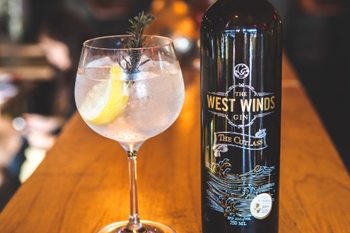 Image for the post West Winds wins Ultimate Spirits Challenge Trophy