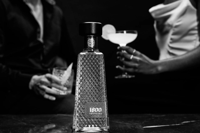 Image for the post New 1800 Cristalino tequila hits Australia